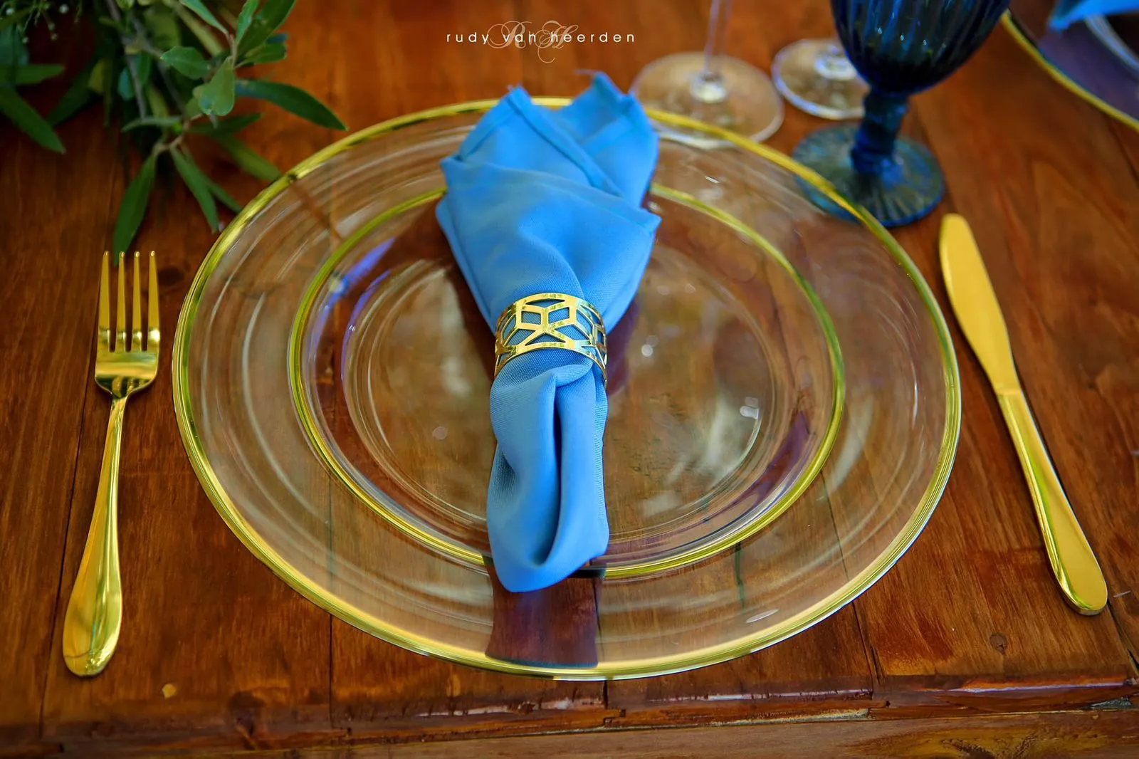 Rose gold cutlery and underplate place setting
